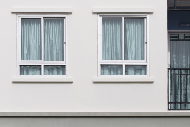 Améliorez votre confort avec un remplacement de vitrage à Cambrai