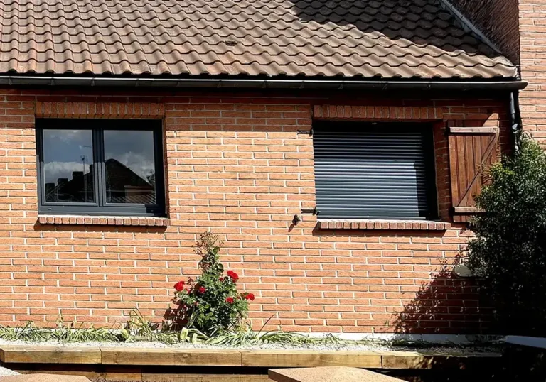 Volet roulant solaire